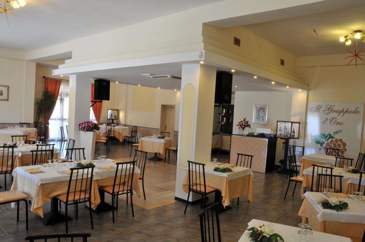 Hotel Genius Corato Ngoại thất bức ảnh